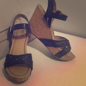 Kenneth Cole Reaction wedges